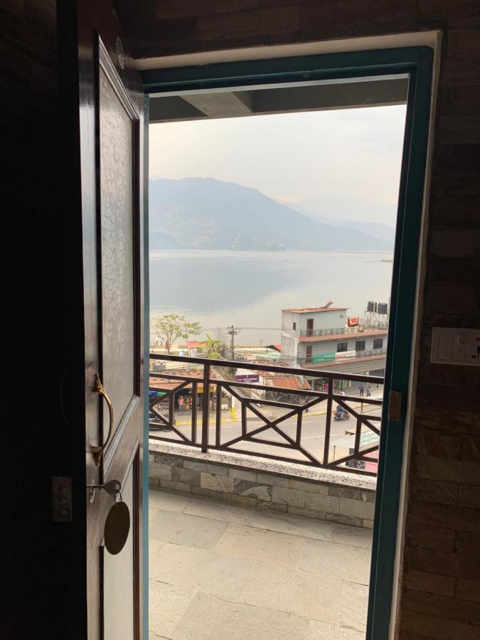 Lake Vision Guesthouse Pokhara Exterior foto