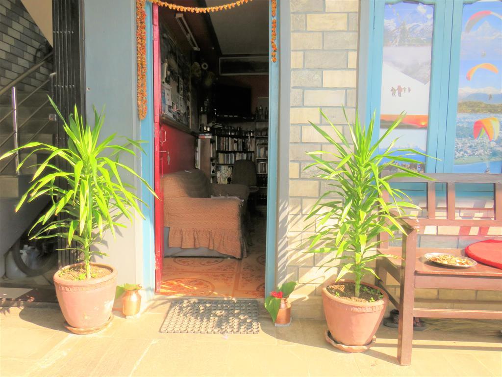 Lake Vision Guesthouse Pokhara Exterior foto