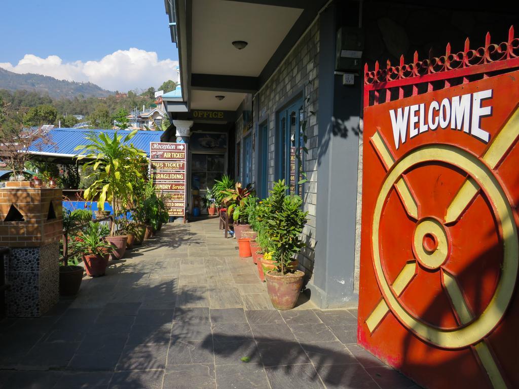 Lake Vision Guesthouse Pokhara Exterior foto