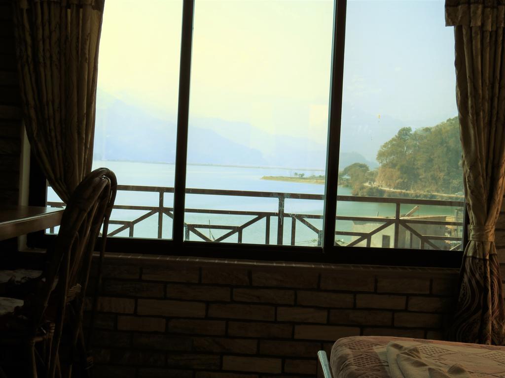 Lake Vision Guesthouse Pokhara Exterior foto