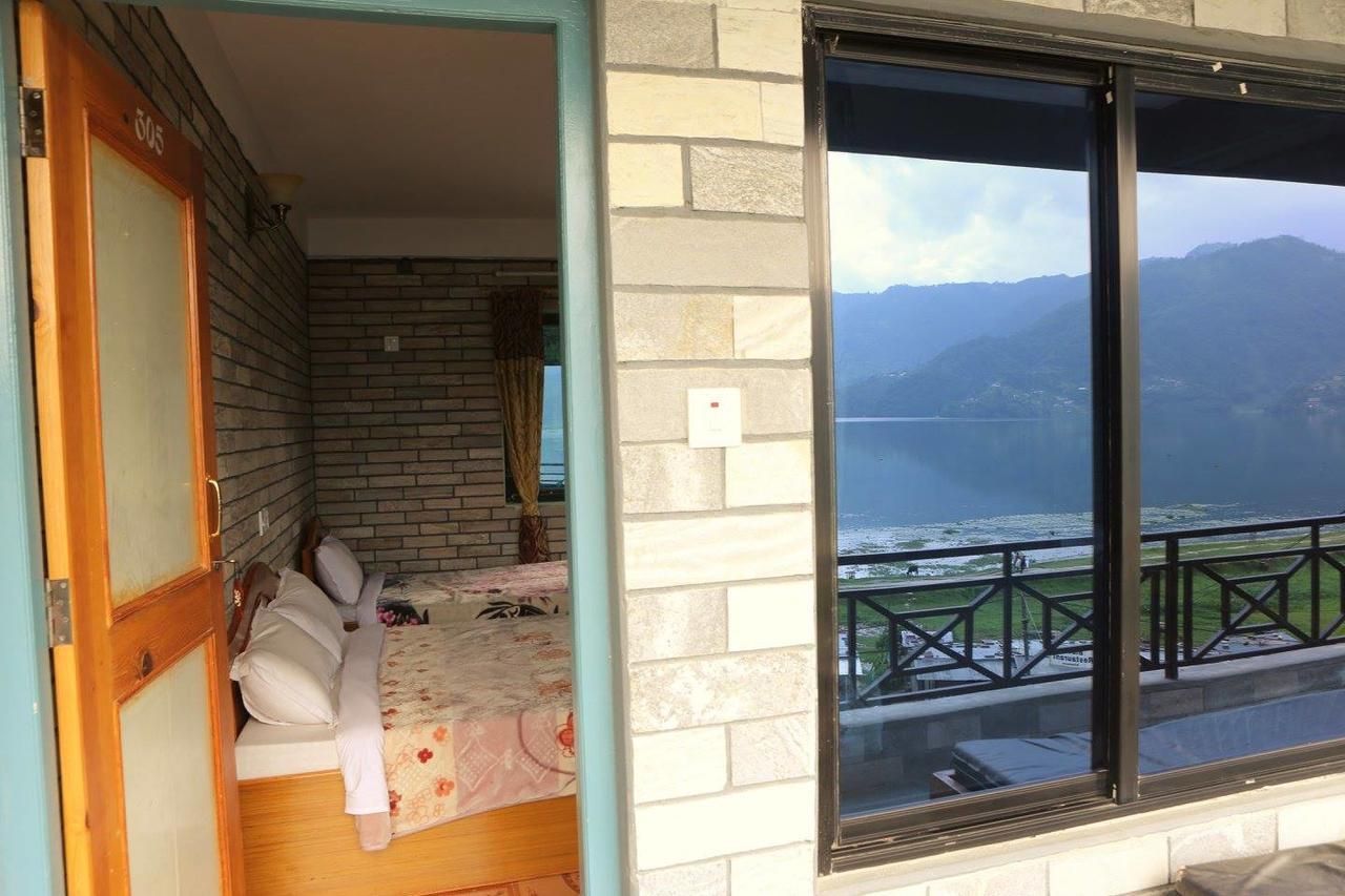 Lake Vision Guesthouse Pokhara Exterior foto