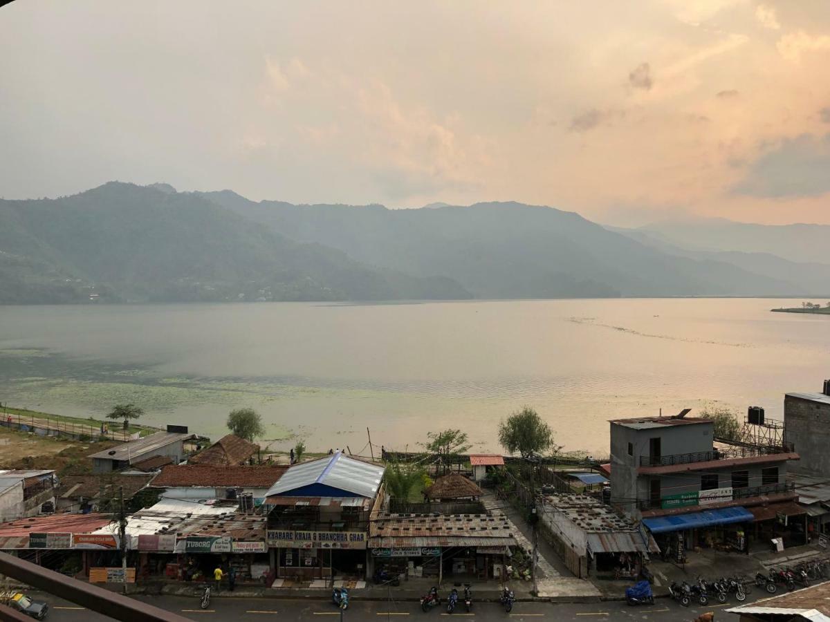 Lake Vision Guesthouse Pokhara Exterior foto